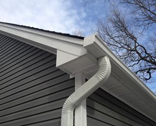photo of seemless gutters